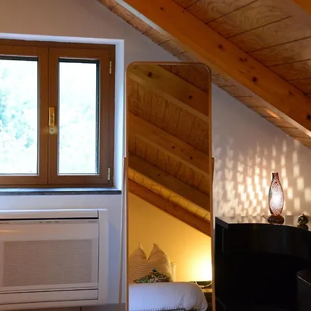 Vicinus - 120 Mq - Parking - Garden Villa *